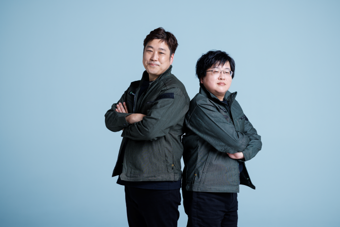 2026年にNew Relic Trailblazerになった(左)岡 博之と(右)飯塚 大介氏